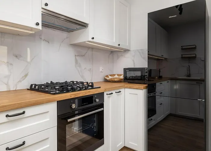 Near The Warta River By Renters Apartment