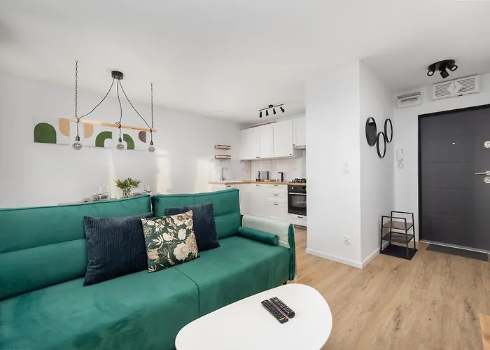 Near The Warta River By Renters *