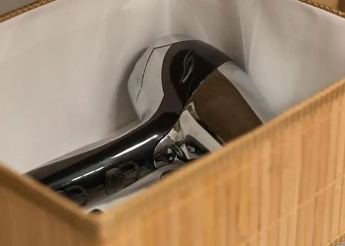 아파트 Near The Warta River By Renters *